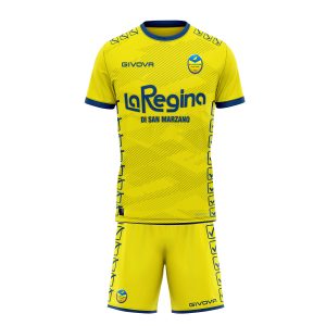 Kit Home 2025/26